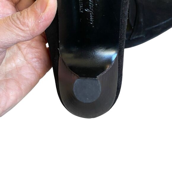 Salvatore Ferragamo Black Suede Pumps 6B Pointed Toe Kitten Heel Party Office - Picture 9 of 11